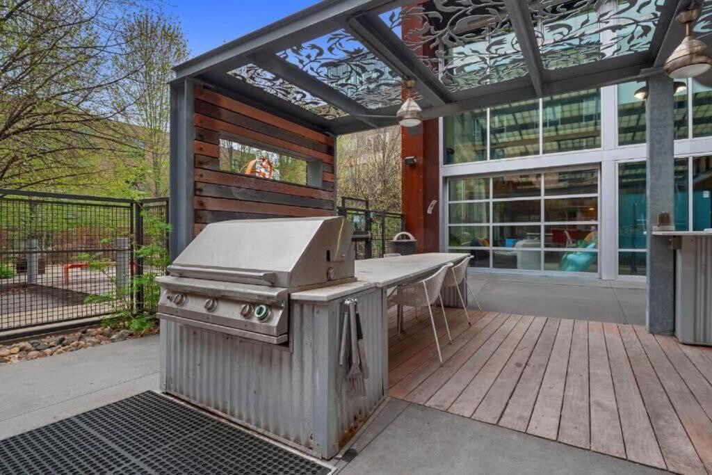 Cozysuites Mill District With Pool, Gym #06 Apartment